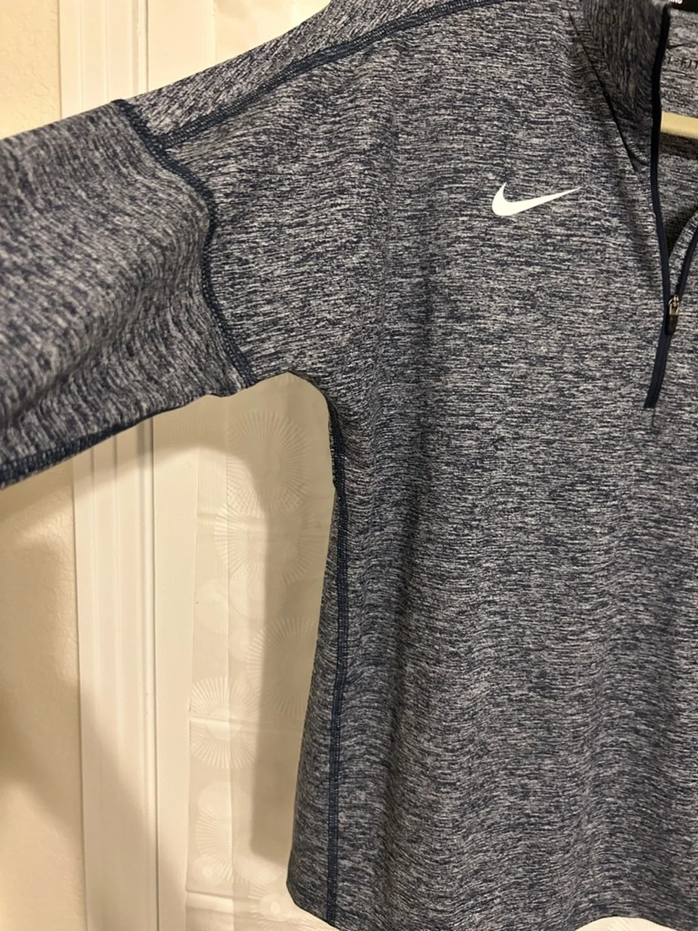 Nike Running Dri-FIT Quarter Zip Pullover Blue Heather Space Dye Womens Medium